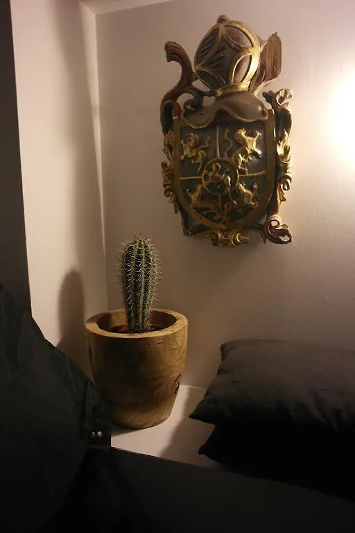 بروج B&B Sixteen 3*,  بلجيكا